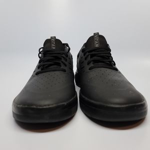 Nike SB Nyjah Free Skateboarding Shoes Sz 9.5 Mens
